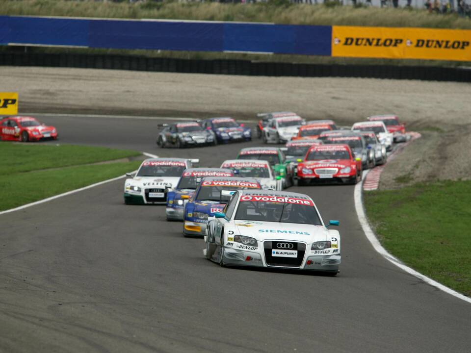 Immagine 17/18 di Mercedes-Benz ITC AMG (2006)