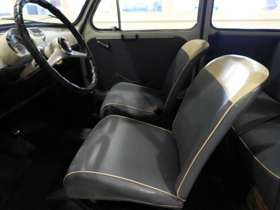 Image 6/15 de FIAT 600 D (1967)