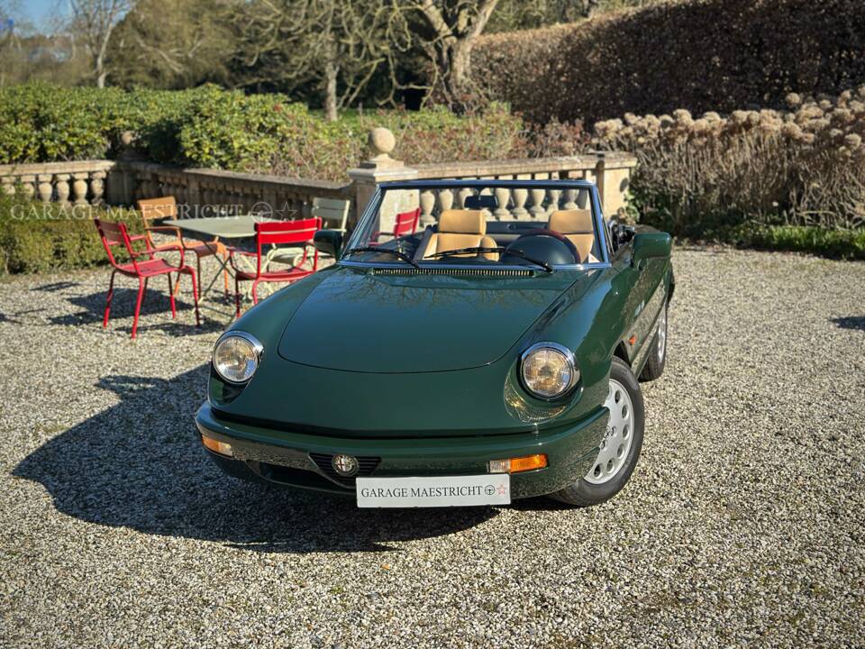Image 20/100 de Alfa Romeo 2.0 Spider (1993)