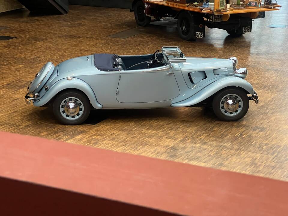 Image 18/39 de Citroën Traction Avant 11 BL Légère (1939)