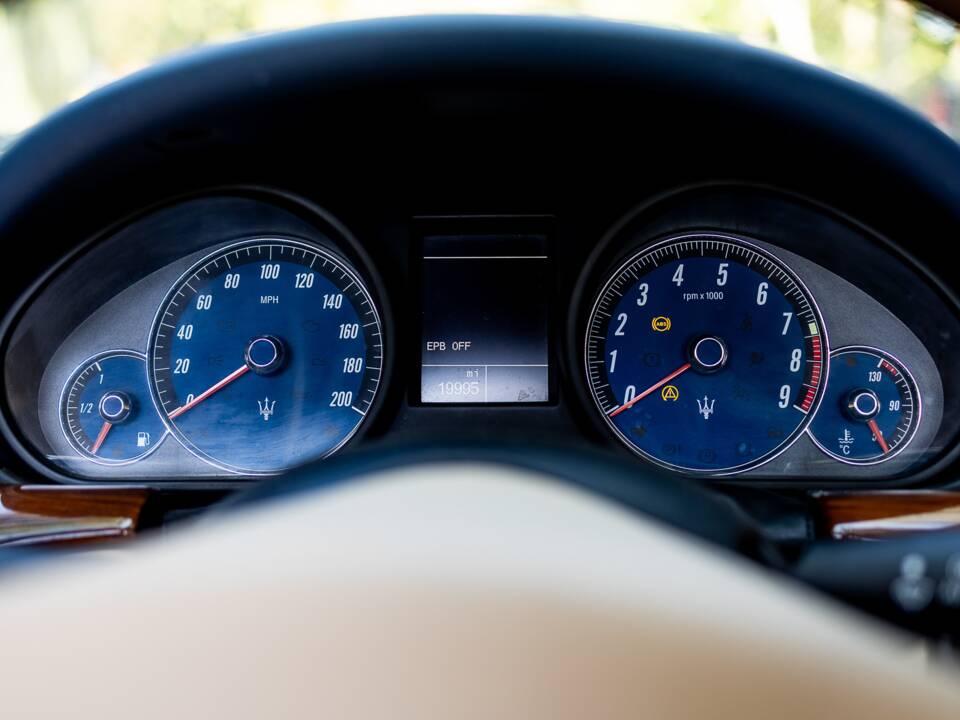 Immagine 23/36 di Maserati GranCabrio 4.7 (2010)