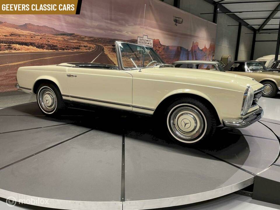 Imagen 6/15 de Mercedes-Benz 230 SL (1967)