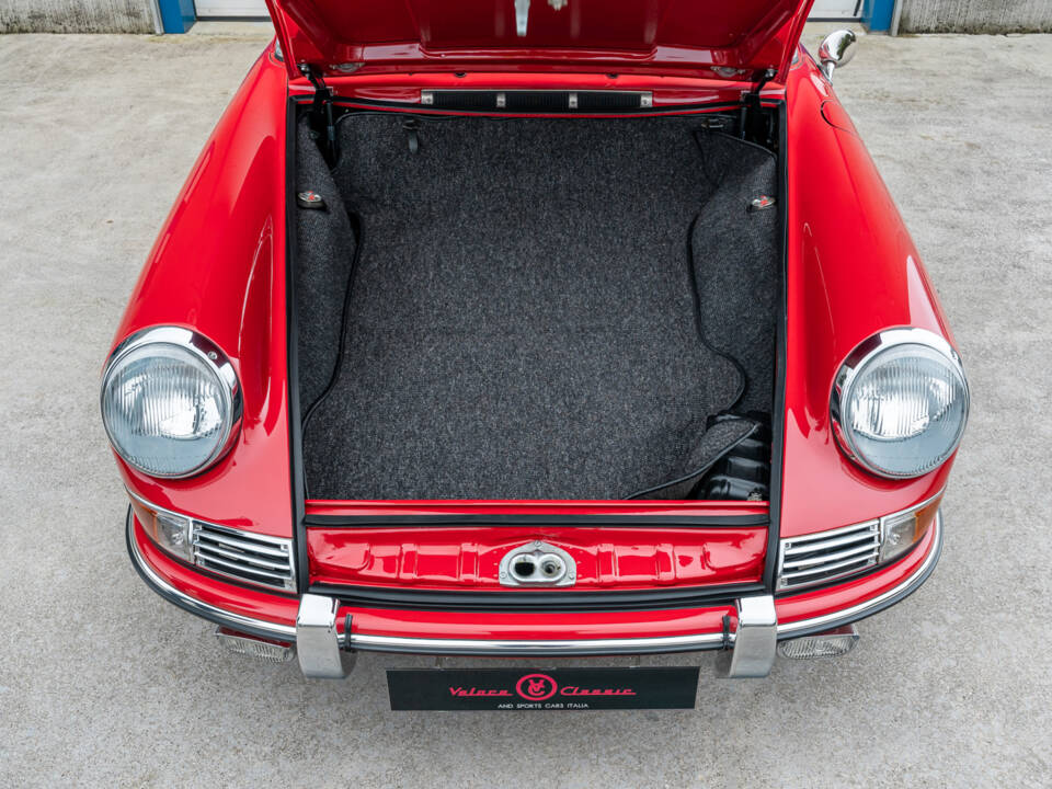 Afbeelding 54/64 van Porsche 911 2.0 (1965)