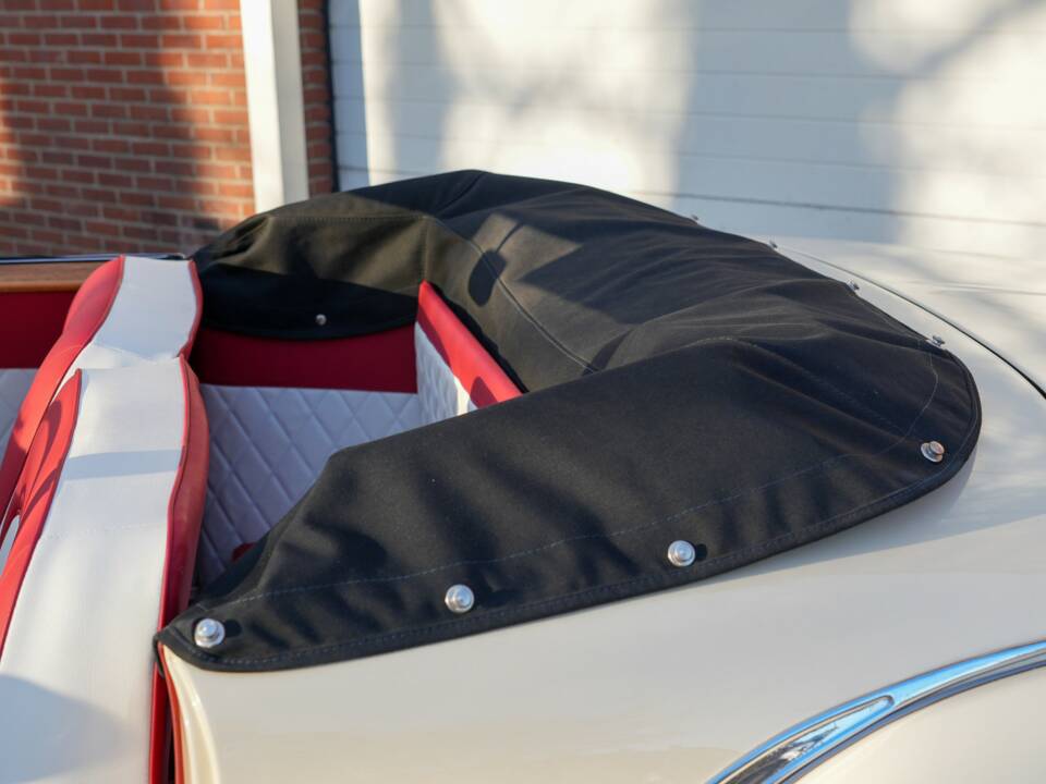 Afbeelding 39/50 van Borgward Isabella Coupe-Cabriolet (1961)