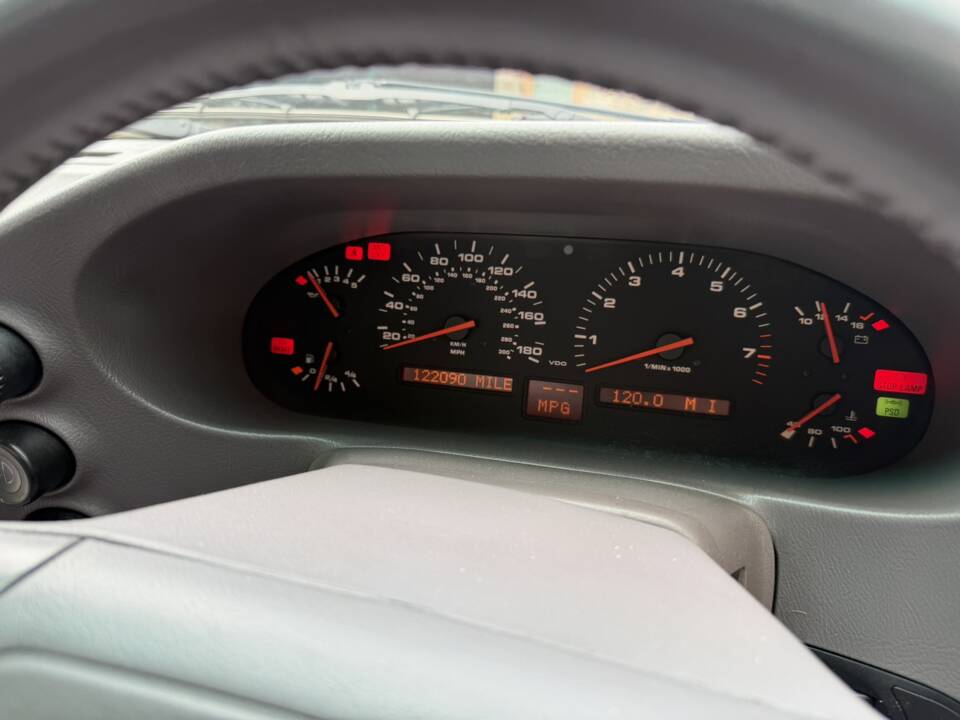 Image 8/43 of Porsche 928 GTS (1994)