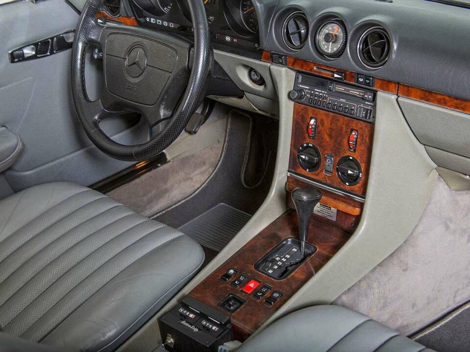 Image 25/27 de Mercedes-Benz 300 SL (1986)