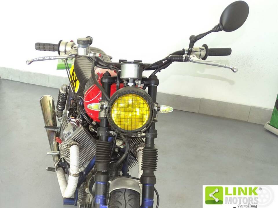 Image 3/10 de Moto Guzzi DUMMY (1982)