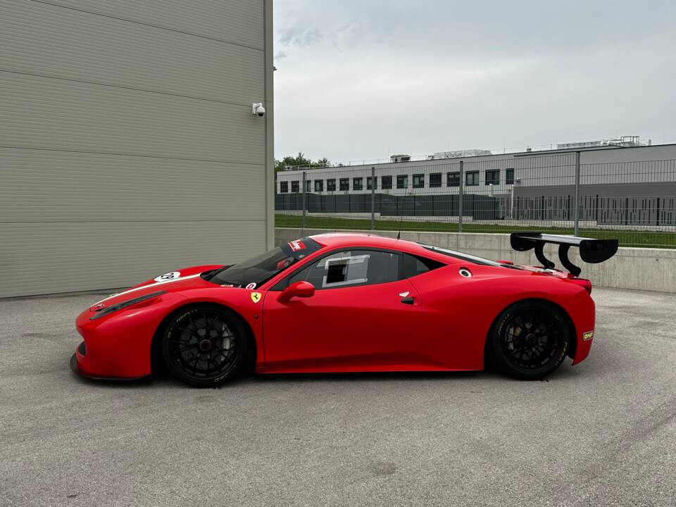 Bild 4/17 von Ferrari 458 Italia GT3 (2011)