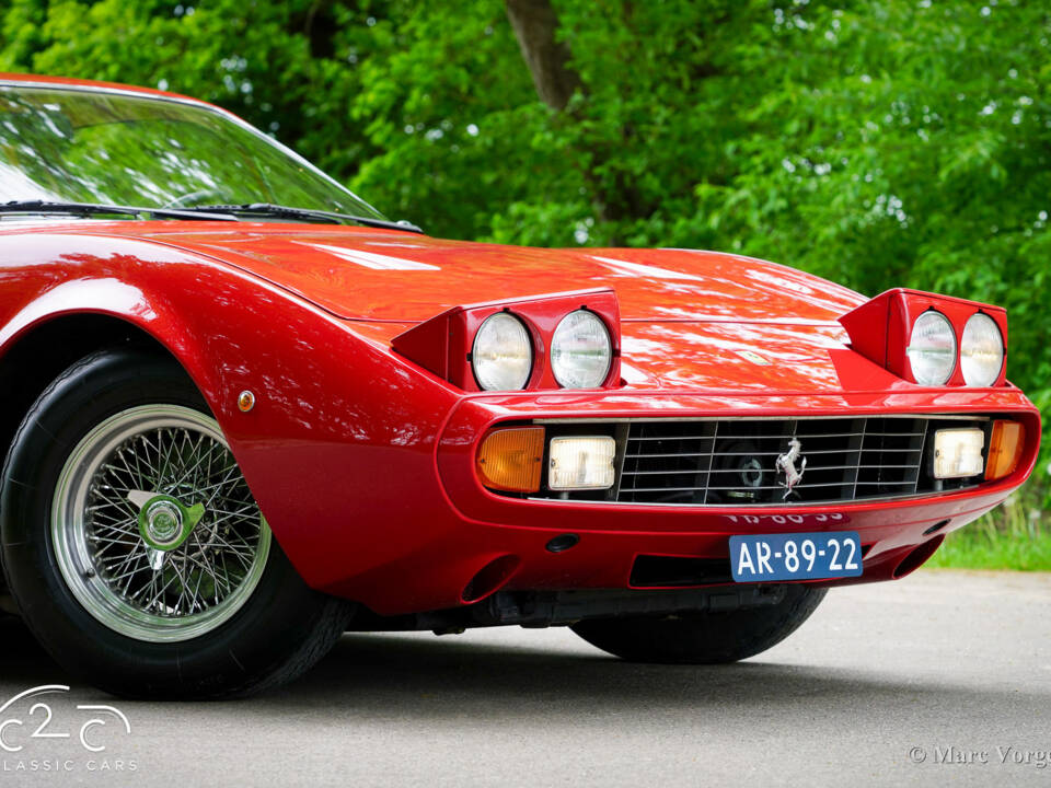 Image 39/80 of Ferrari 365 GTC&#x2F;4 (1972)