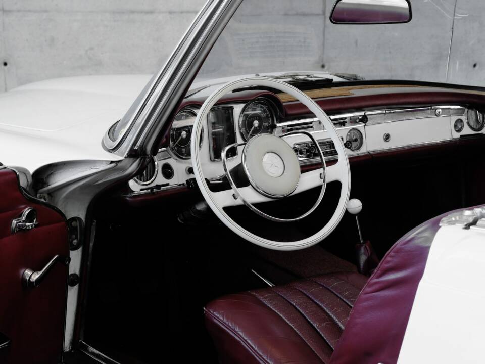 Afbeelding 20/40 van Mercedes-Benz 230 SL (1964)