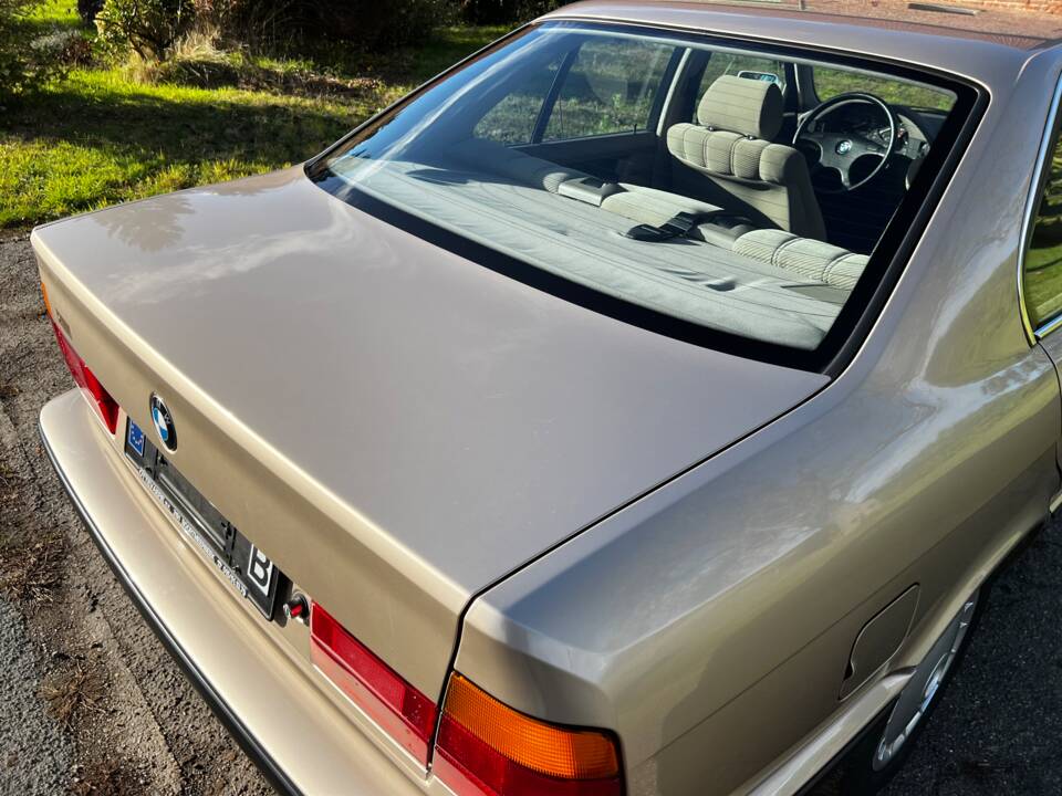 Imagen 17/100 de BMW 518i (1991)