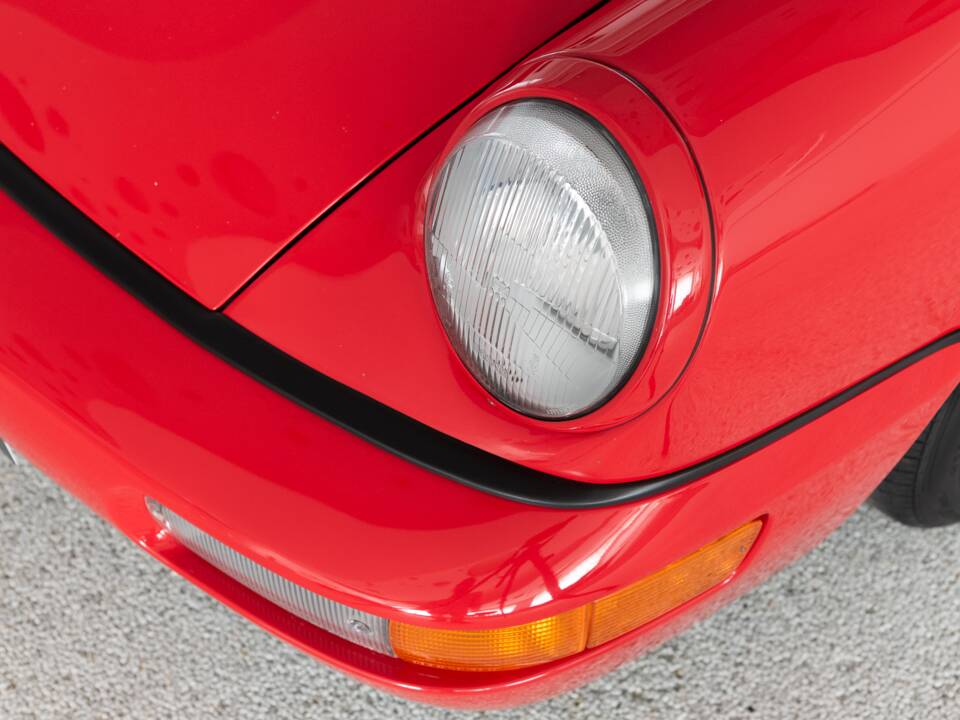 Image 21/40 of Porsche 911 Carrera RS (1992)