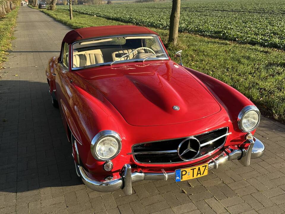 Image 3/8 of Mercedes-Benz 190 SL (1957)