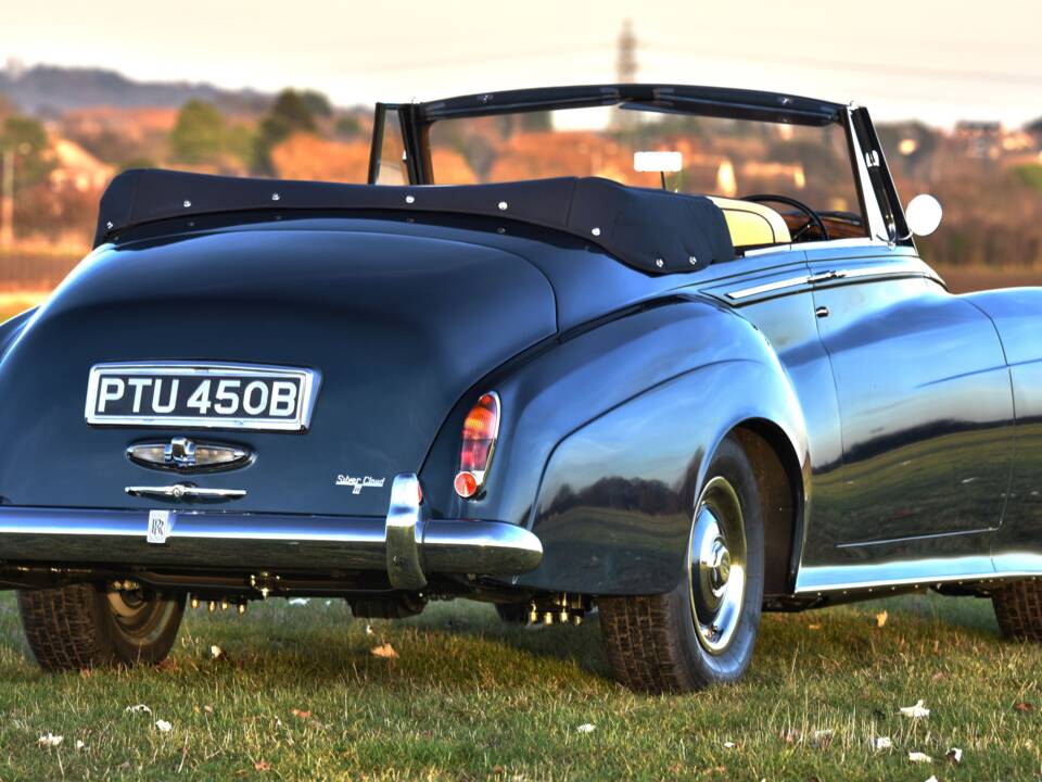 Bild 2/50 von Rolls-Royce Silver Cloud III (1964)
