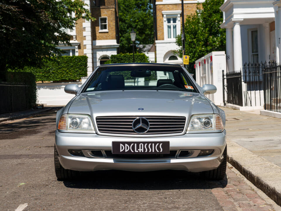 Bild 5/33 von Mercedes-Benz SL 600 (2002)