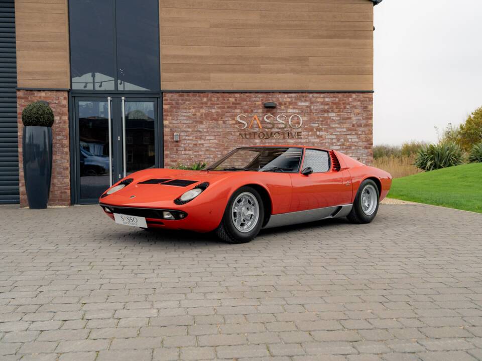 Bild 2/85 von Lamborghini Miura P 400 (1967)