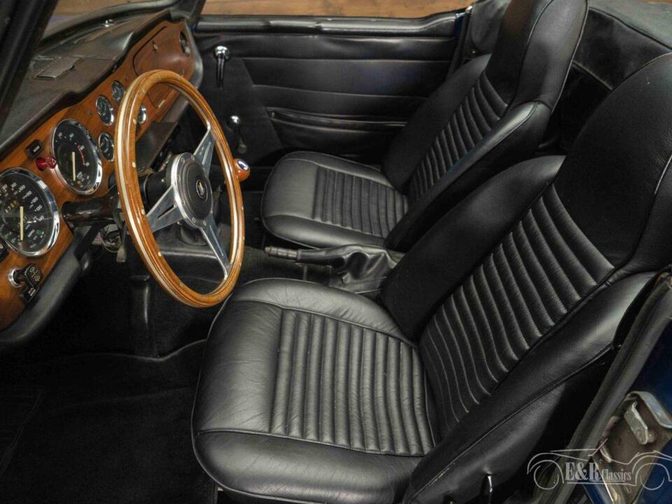 Imagen 12/19 de Triumph TR 6 (1973)