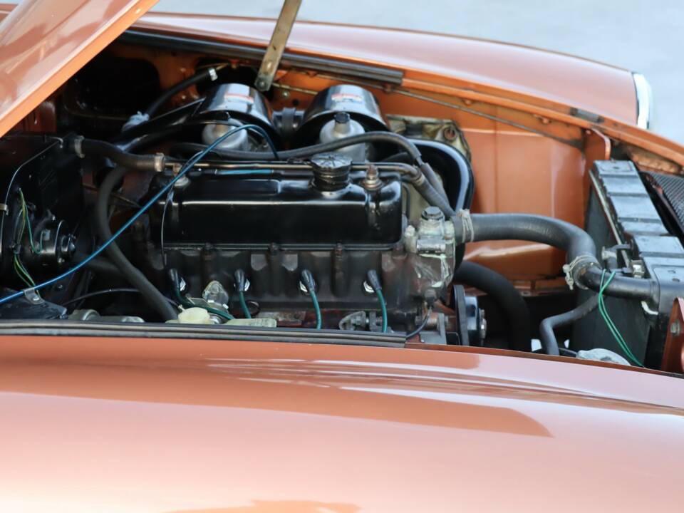 Image 22/50 of MG MGB Limited Edition (1981)