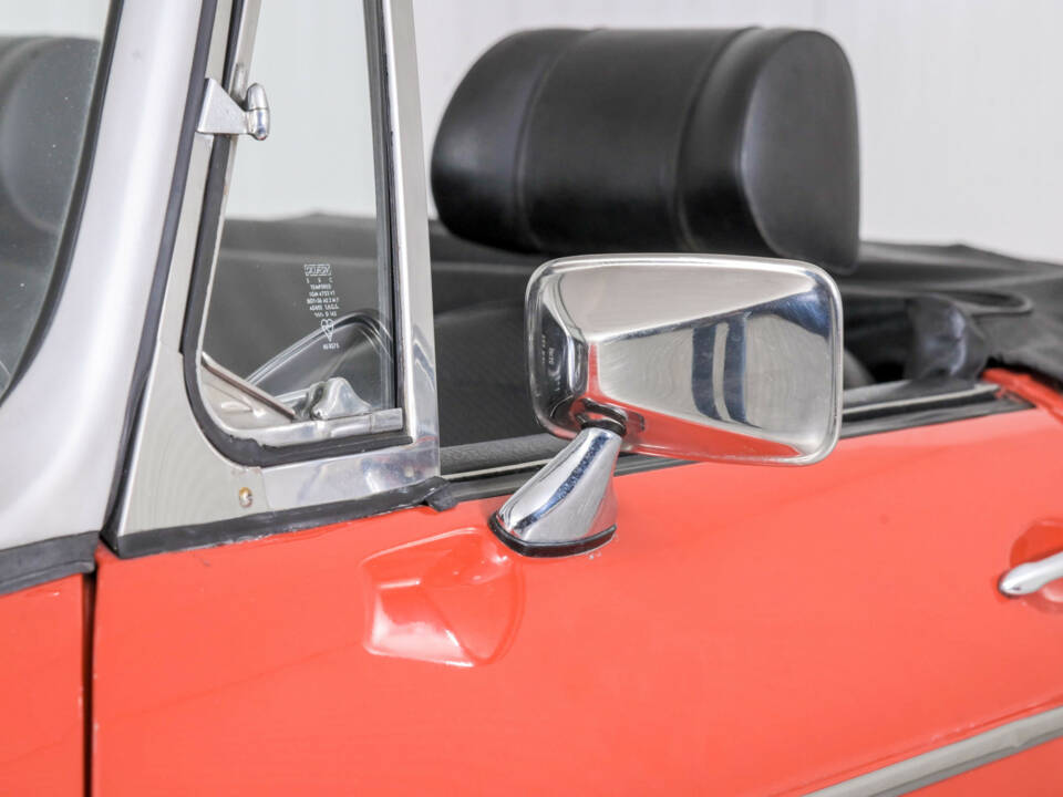 Image 36/50 of MG MGB (1976)