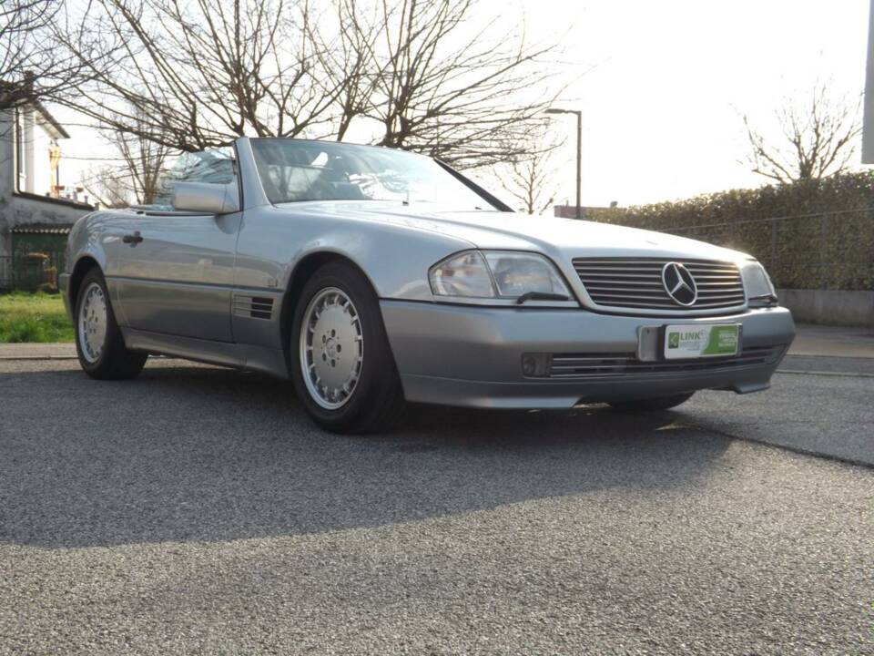 Image 1/50 de Mercedes-Benz 500 SL (1991)