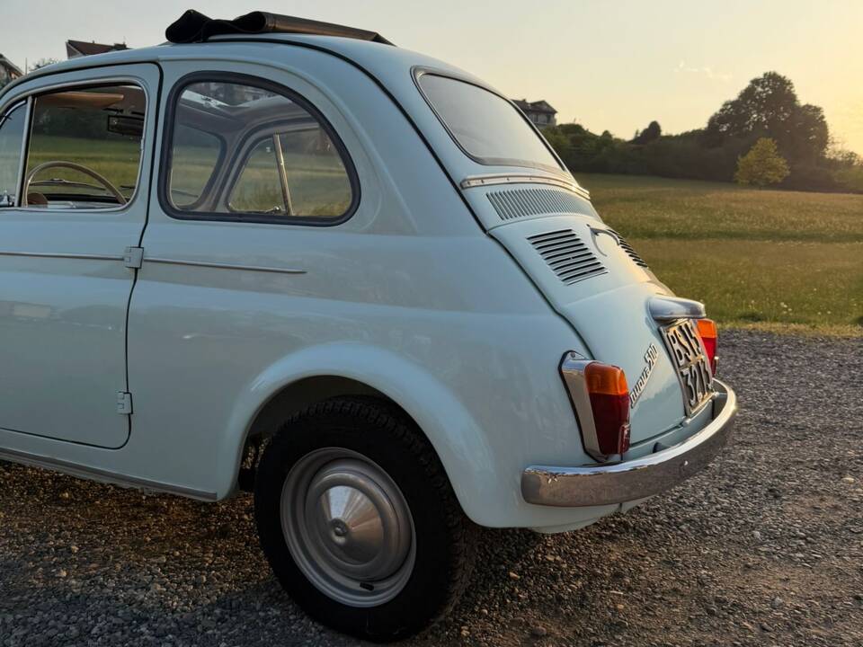 Image 22/63 de FIAT 500 D (1964)