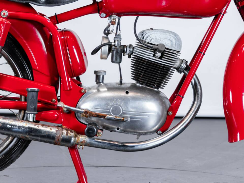 Image 13/27 of MV Agusta DUMMY (1955)