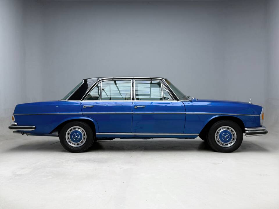 Bild 2/19 von Mercedes-Benz 280 SE (1972)