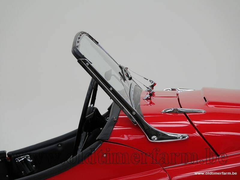 Image 13/15 of Triumph TR 3A (1958)