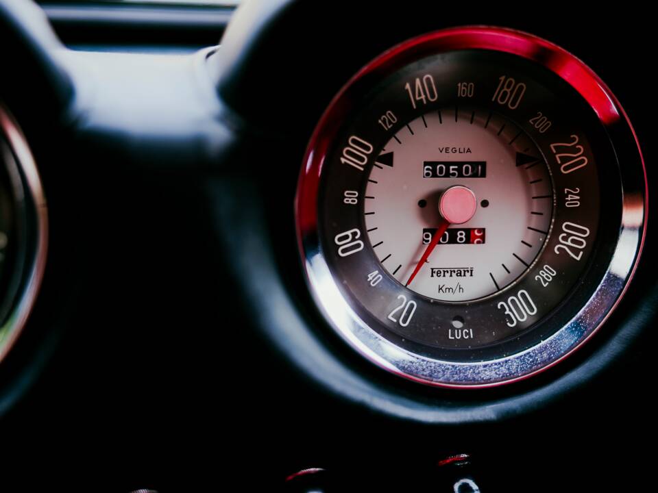 Image 13/50 of Ferrari 250 GT Berlinetta Lusso (1963)