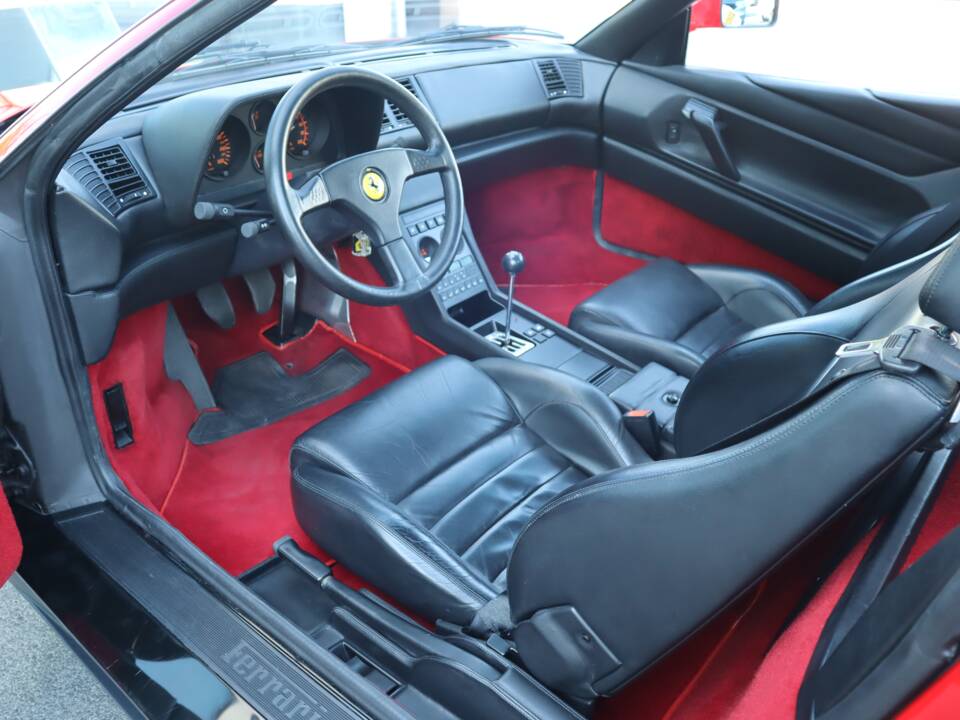 Afbeelding 11/23 van Ferrari 348 TB (1990)