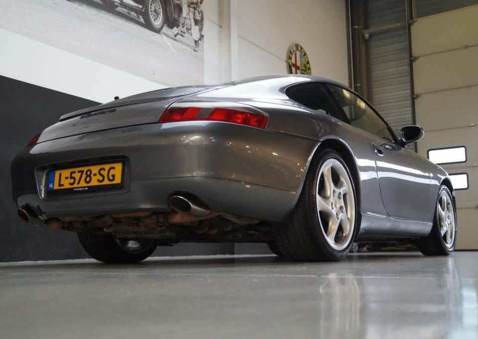 Afbeelding 27/50 van Porsche 911 Carrera (2001)