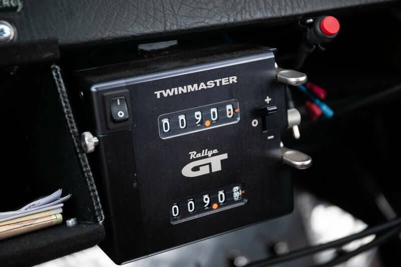 Image 29/44 of Lancia Fulvia Rallye HF 1.6 (1970)