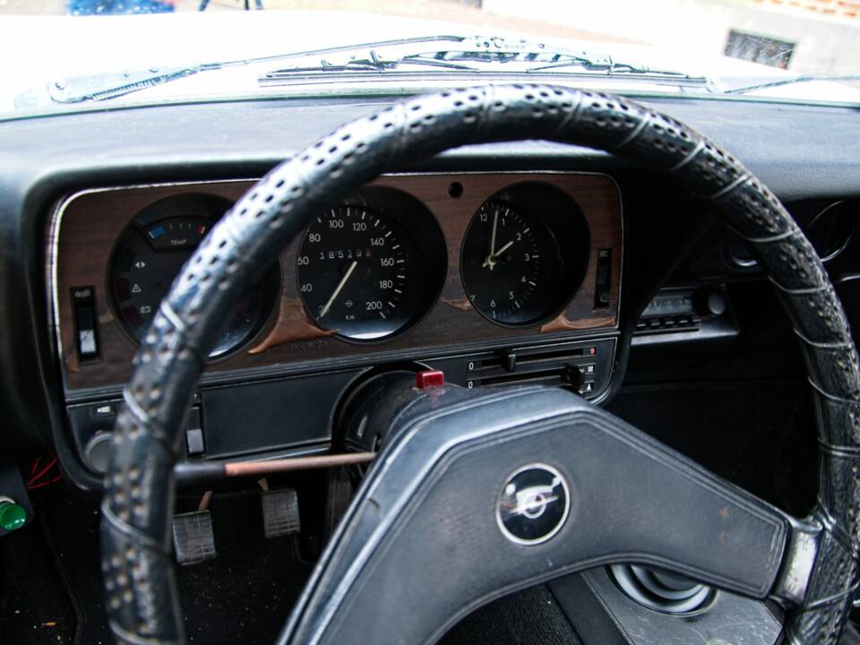 Image 4/5 of Opel Manta 1600 S (1972)