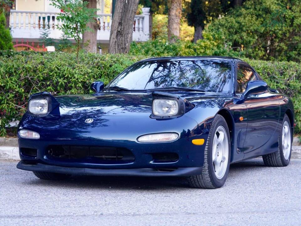 Bild 1/33 von Mazda RX-7 (1993)