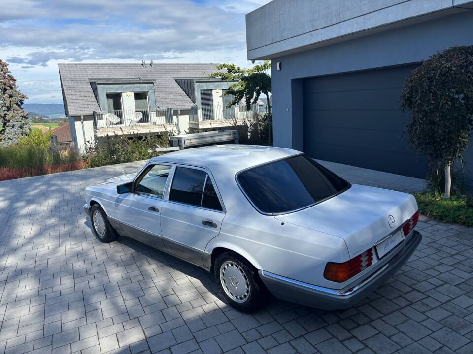 Bild 10/45 von Mercedes-Benz 500 SE (1988)