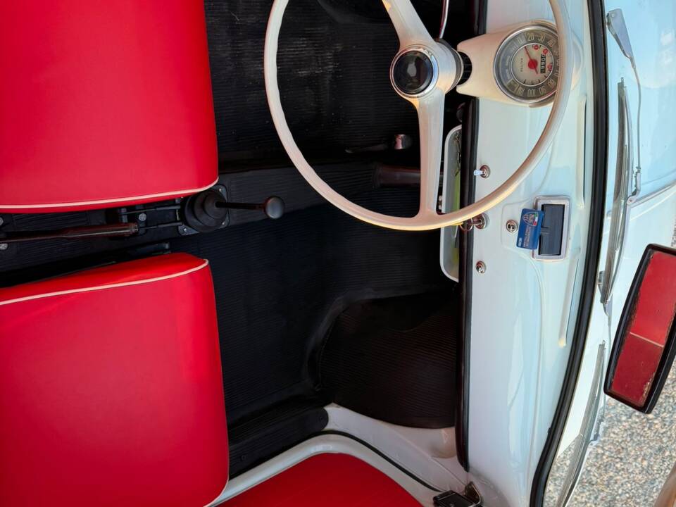 Image 55/63 de FIAT 500 D (1964)