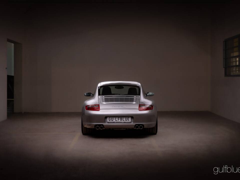 Bild 9/72 von Porsche 911 Carrera S (2007)