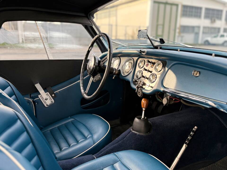 Imagen 8/17 de Triumph TR 3A (1961)