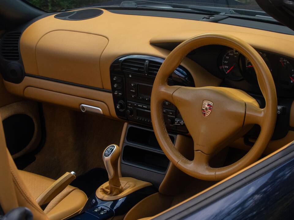 Immagine 6/50 di Porsche Boxster (2004)