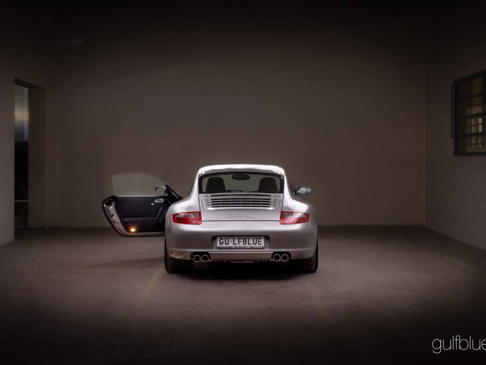 Bild 10/72 von Porsche 911 Carrera S (2007)