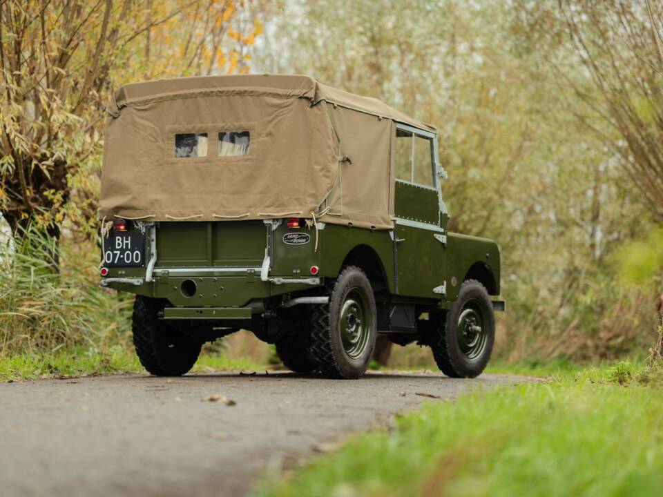 Image 3/50 of Land Rover 80 (1952)