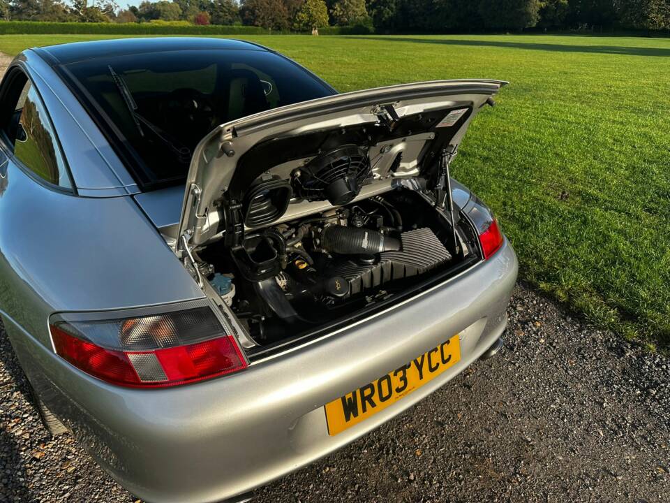 Image 51/54 de Porsche 911 Carrera (2003)