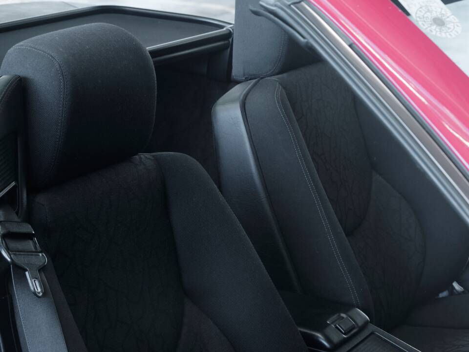 Image 40/50 de Mercedes-Benz SL 500 (1996)