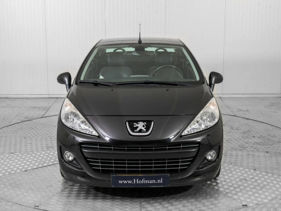 Afbeelding 39/47 van Peugeot 207 CC 1.6 VTi (2011)