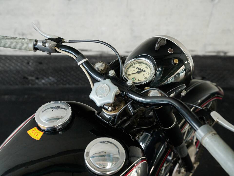 Image 25/28 of Puch 250 TF (1953)