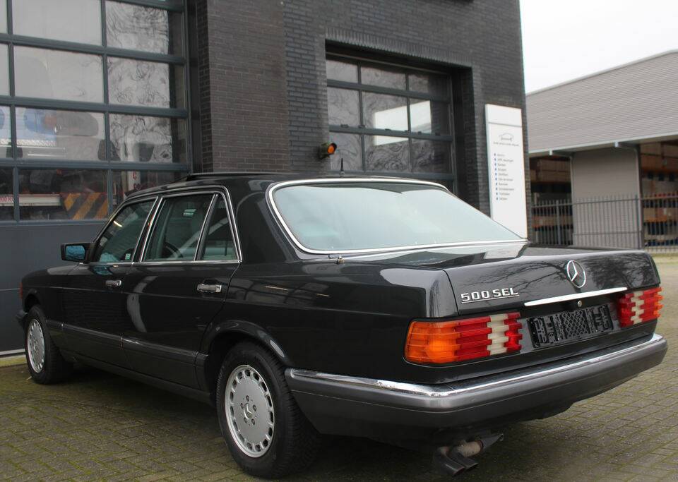 Bild 6/8 von Mercedes-Benz 500 SEL (1981)