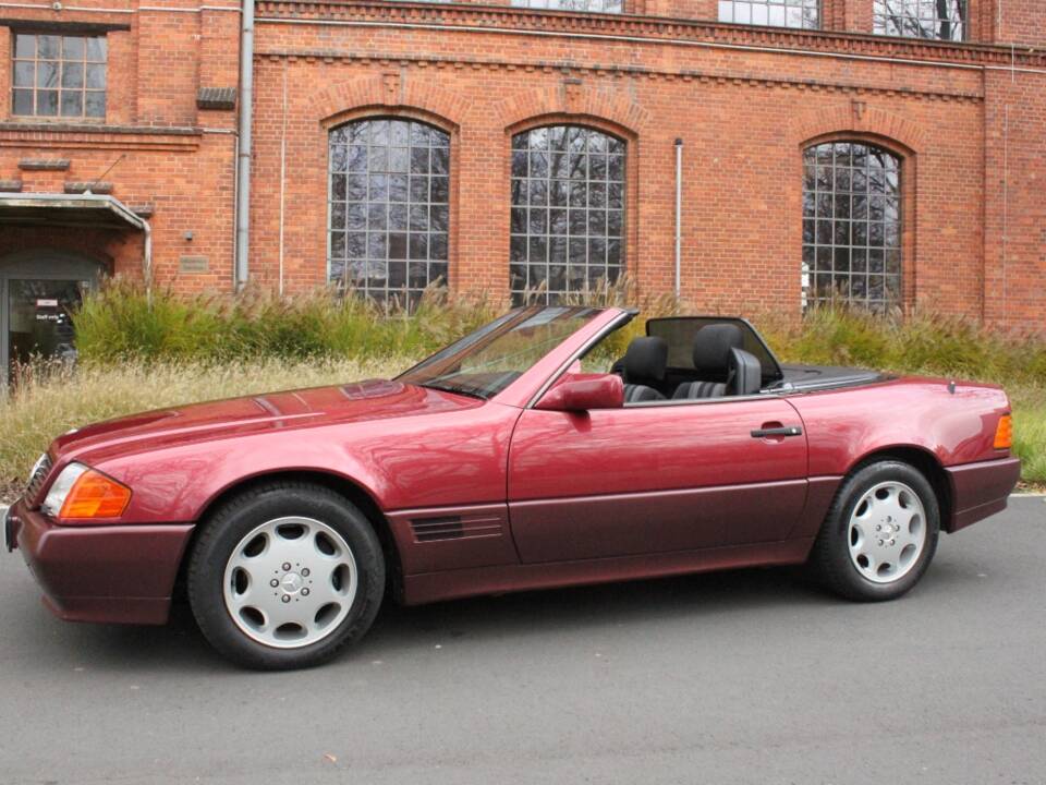 Bild 3/24 von Mercedes-Benz 500 SL (1991)