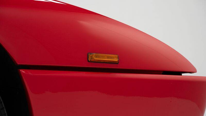 Immagine 13/15 di Ferrari Mondial T (1991)