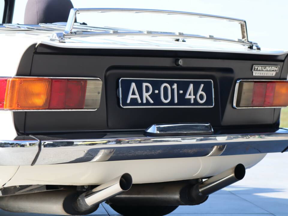 Image 37/50 de Triumph TR 6 (1970)