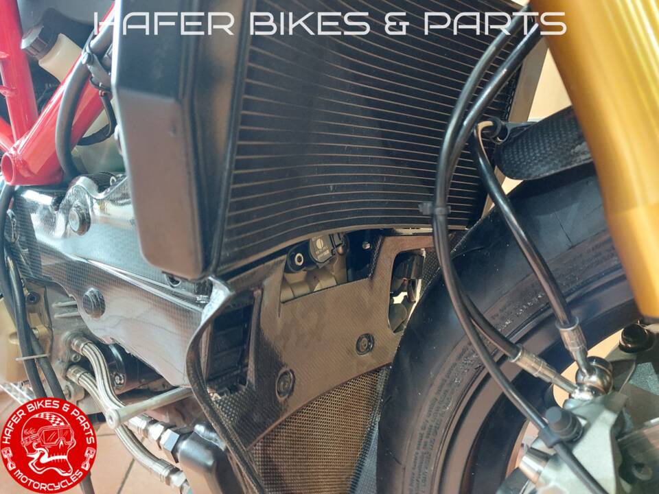 Bild 52/56 von Ducati 1098 R (2009)